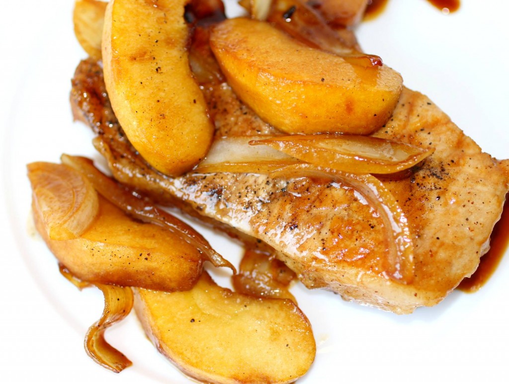 Apple Cinnamon Pork Chops