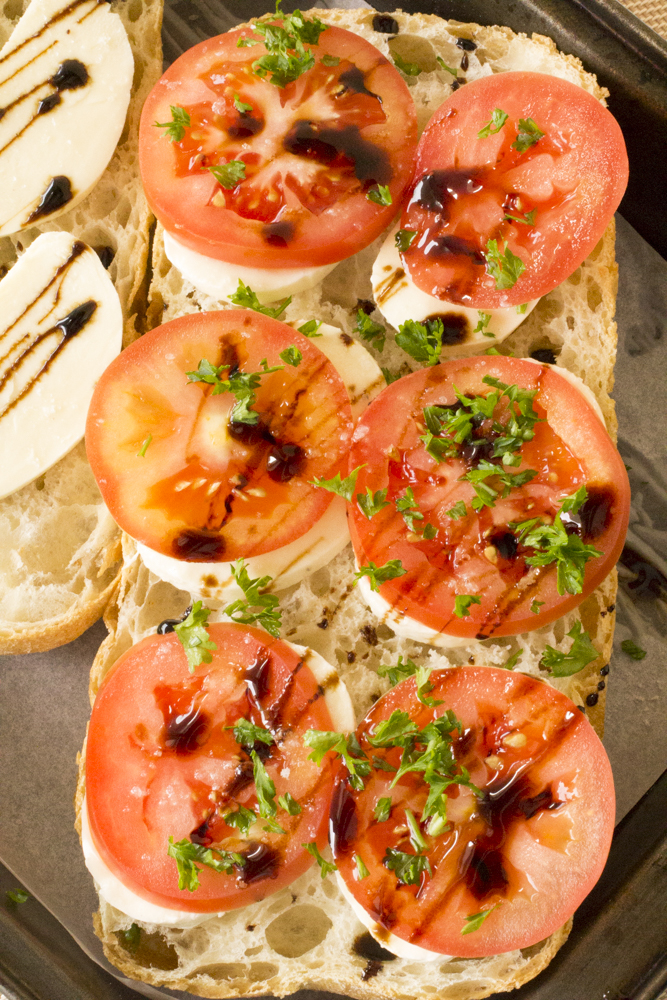 Caprese Garlic Bread